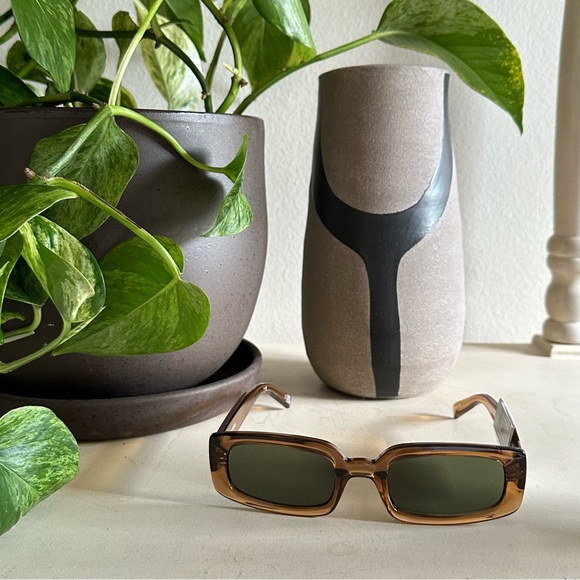 le specs dynamite tobacco Le Specs Dynamite Sunglasses in Tobacco